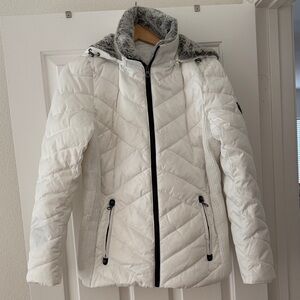 Nautica Women's White Quilted Jacket with detachable hood